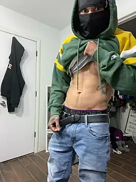 Snapshot of Prettyboiflaco chatting on 12/07/24, 01:36 Prettyboiflaco online show from 12/07/24, 01:36