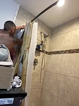 Snapshot of Prettyboiflaco chatting on 02/15/25, 11:28 Prettyboiflaco online show from 02/15/25, 11:28