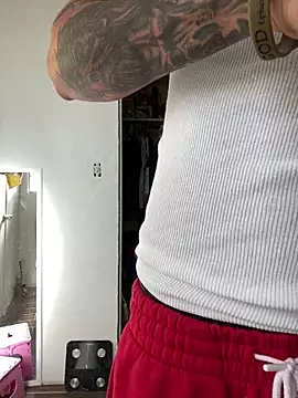 Snapshot of Prettyboiflaco chatting on 03/07/25, 03:28 Prettyboiflaco online show from 03/07/25, 03:28