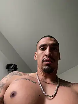 Snapshot of Prettyboiflaco chatting on 03/12/25, 02:01 Prettyboiflaco online show from 03/12/25, 02:01