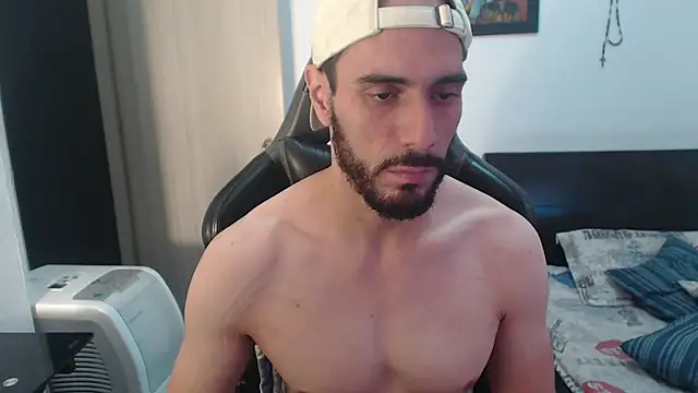 samuelgarcia  online show from 03/15/25, 08:15