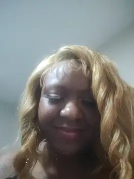 Snapshot of 6lue6a6y69 chatting on 01/01/25, 08:02 6lue6a6y69 online show from 01/01/25, 08:02