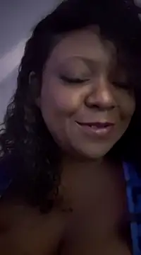 Snapshot of 6lue6a6y69 chatting on 01/11/25, 11:13 6lue6a6y69 online show from 01/11/25, 11:13