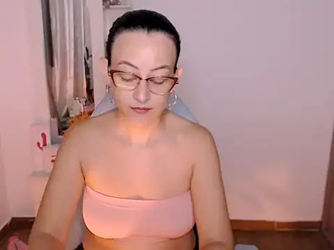 BOREAL MOON online show from 05/15/26, 01:45