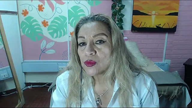 Snapshot of ZAMANTHA chatting on 02/11/25, 09:03 ZAMANTHA online show from 02/11/25, 09:03