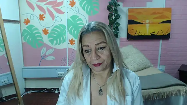 Snapshot of ZAMANTHA chatting on 03/04/25, 03:37 ZAMANTHA online show from 03/04/25, 03:37