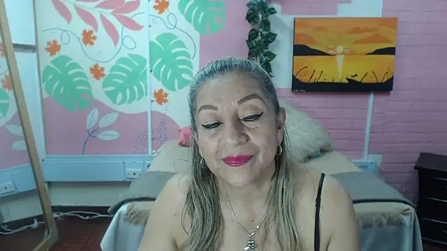 Snapshot of ZAMANTHA chatting on 09/11/25, 04:18 ZAMANTHA online show from 09/11/25, 04:18