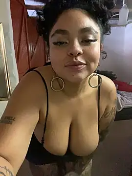 PrincessLauren420 online show from 02/19/25, 06:32