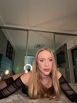 RockQueen A online show from 11/29/25, 04:26