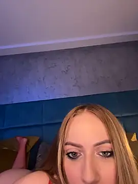 RockQueen A online show from 02/19/26, 04:41