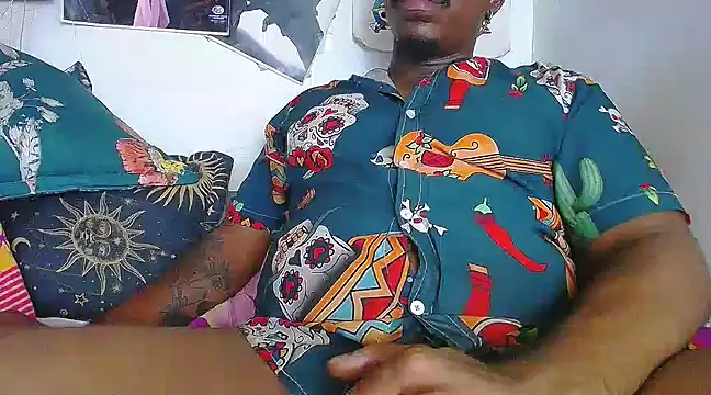 Snapshot of BlackRunning chatting on 03/09/25, 05:17 BlackRunning online show from 03/09/25, 05:17