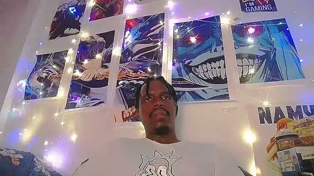 Snapshot of BlackRunning chatting on 09/16/25, 04:46 BlackRunning online show from 09/16/25, 04:46