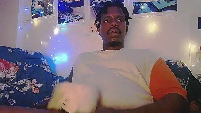 Snapshot of BlackRunning chatting on 09/25/25, 03:43 BlackRunning online show from 09/25/25, 03:43