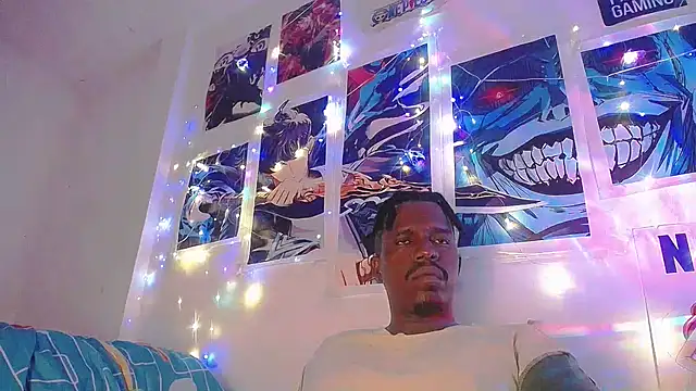 Snapshot of BlackRunning chatting on 10/07/25, 04:42 BlackRunning online show from 10/07/25, 04:42