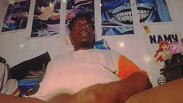 Snapshot of BlackRunning chatting on 11/19/25, 05:07 BlackRunning online show from 11/19/25, 05:07