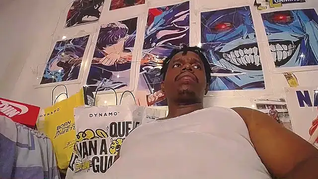 Snapshot of BlackRunning chatting on 01/12/26, 12:05 BlackRunning online show from 01/12/26, 12:05