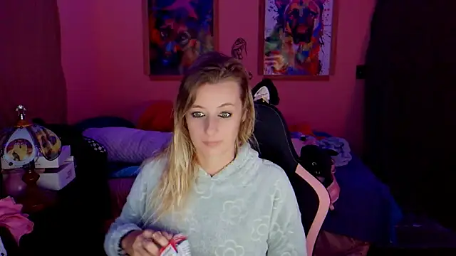 Snapshot of AsiaGoesPro chatting on 11/26/25, 09:10 AsiaGoesPro online show from 11/26/25, 09:10