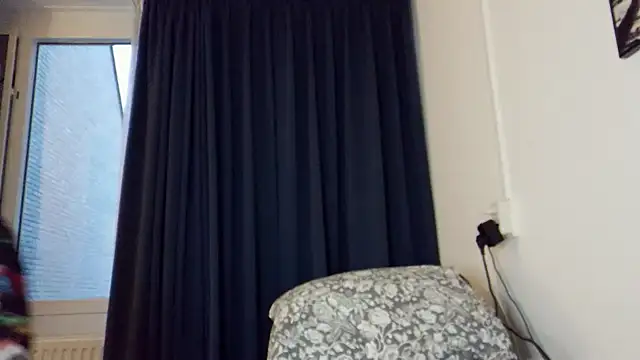 Snapshot of AsiaGoesPro chatting on 12/02/25, 07:36 AsiaGoesPro online show from 12/02/25, 07:36