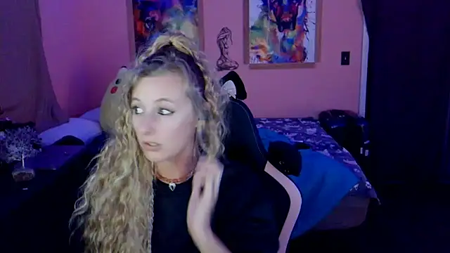 AsiaGoesPro online show from 12/21/25, 05:47