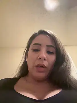 Aw ThROAt9 online show from 04/11/26, 02:16