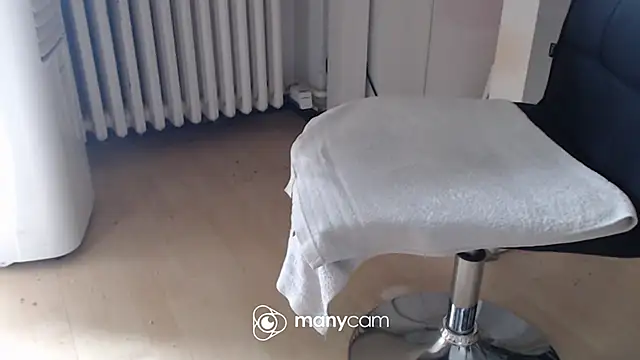 Supermen12171 online show from 03/29/26, 08:47