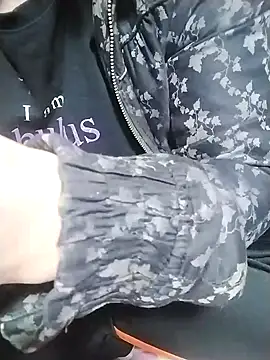 loveyou246 online show from 02/05/25, 02:51