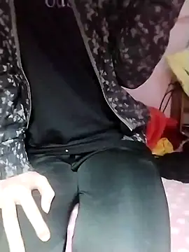 loveyou246 online show from 02/05/25, 10:19