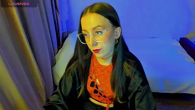 CurlySteph online show from 04/12/26, 07:41