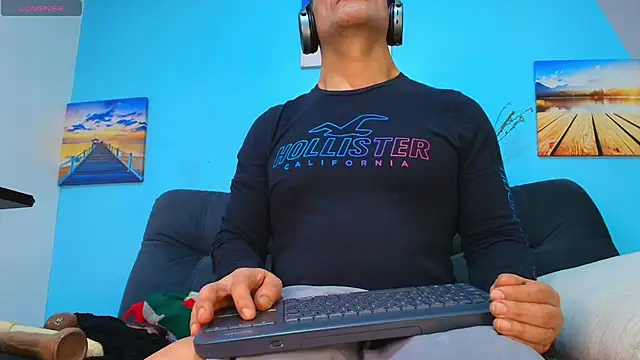 juanses n toro online show from 10/04/25, 01:09