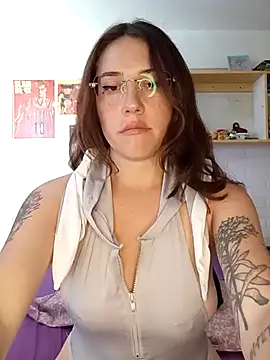 sereluxz online show from 10/06/25, 05:32