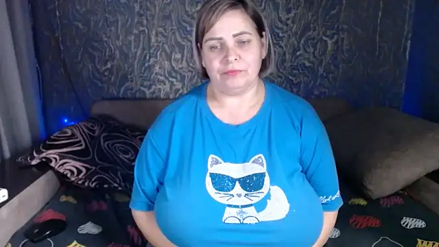 EvaCristal online show from 12/01/25, 01:49