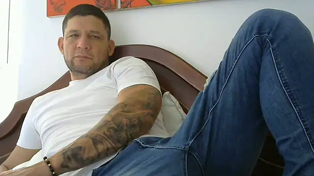 altenori112 online show from 02/11/25, 04:46