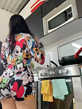 LaanaCooper online show from 02/10/25, 01:11