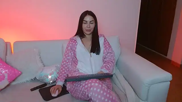 ariana28 online show from 02/27/25, 11:48