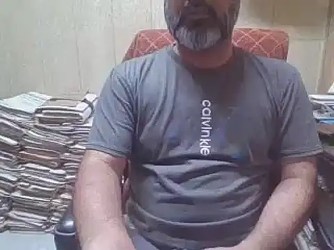 Snapshot of hairymaster95 chatting on 10/26/25, 07:14 hairymaster95 online show from 10/26/25, 07:14