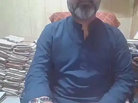 Snapshot of hairymaster95 chatting on 10/29/25, 03:31 hairymaster95 online show from 10/29/25, 03:31