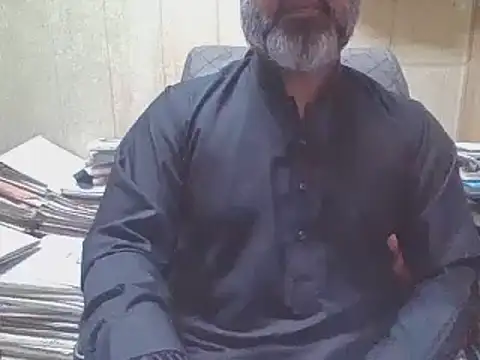 Snapshot of hairymaster95 chatting on 11/20/25, 04:23 hairymaster95 online show from 11/20/25, 04:23