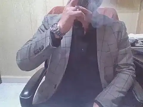 Snapshot of hairymaster95 chatting on 02/16/26, 03:57 hairymaster95 online show from 02/16/26, 03:57