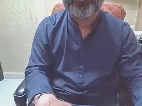 Snapshot of hairymaster95 chatting on 02/28/26, 08:04 hairymaster95 online show from 02/28/26, 08:04