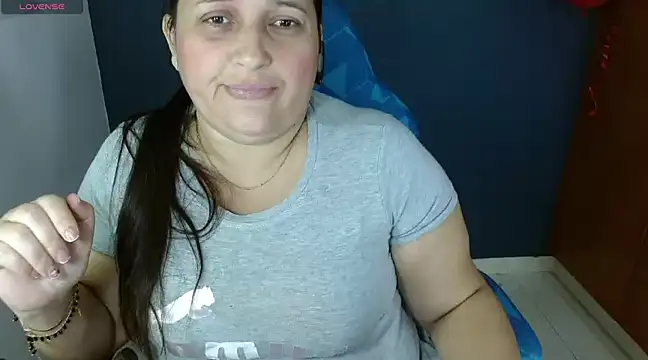 Snapshot of Kerly_Doll chatting on 02/15/25, 06:44 Kerly Doll online show from 02/15/25, 06:44