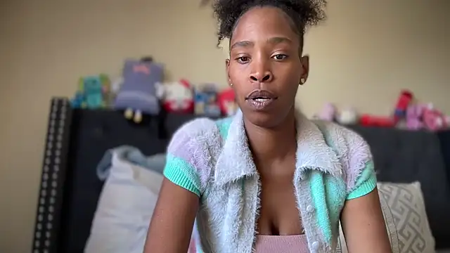 Cum2Charm online show from 05/18/26, 06:36