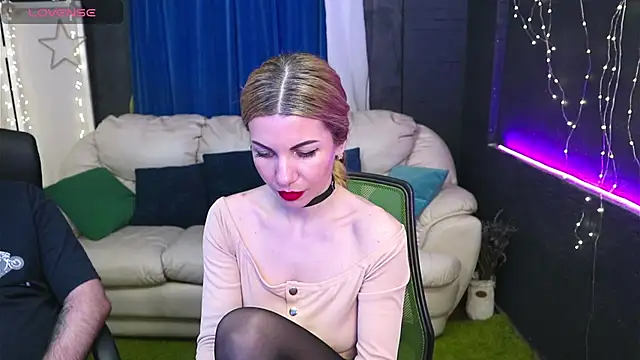 Snapshot of AlisaAleksandr chatting on 03/11/25, 08:20 AlisaAleksandr online show from 03/11/25, 08:20