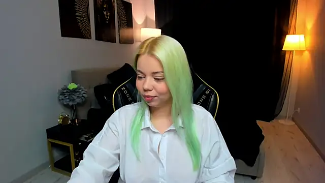 EnergyBunny 1 online show from 03/15/26, 07:42