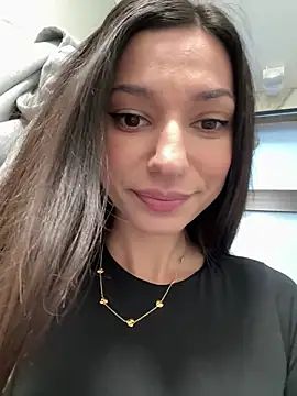  MiaQueen  online show from 04/01/26, 09:34