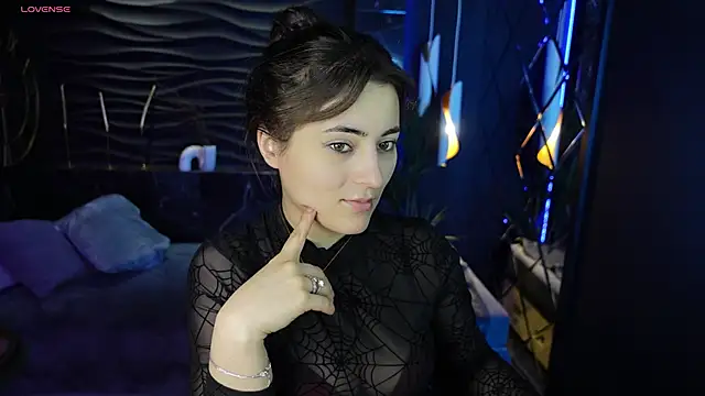 KylieMellow online show from 03/15/25, 12:02