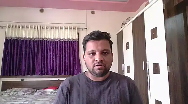 Snapshot of dhruv_love chatting on 02/21/25, 07:34 dhruv love online show from 02/21/25, 07:34