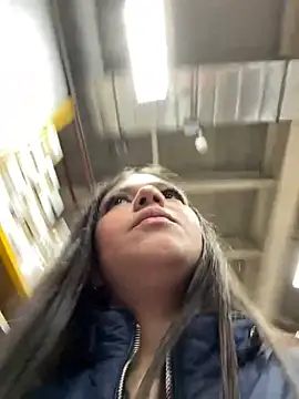 Alyshanon18 online show from 04/18/26, 09:59