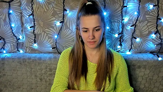 MaggieCake online show from 01/28/25, 05:00