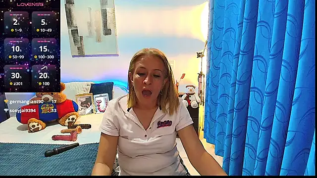 Snapshot of Naty_Stone chatting on 12/03/24, 12:02 Naty Stone online show from 12/03/24, 12:02