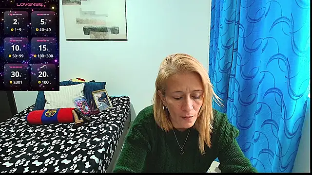 Snapshot of Naty_Stone chatting on 01/16/25, 09:08 Naty Stone online show from 01/16/25, 09:08